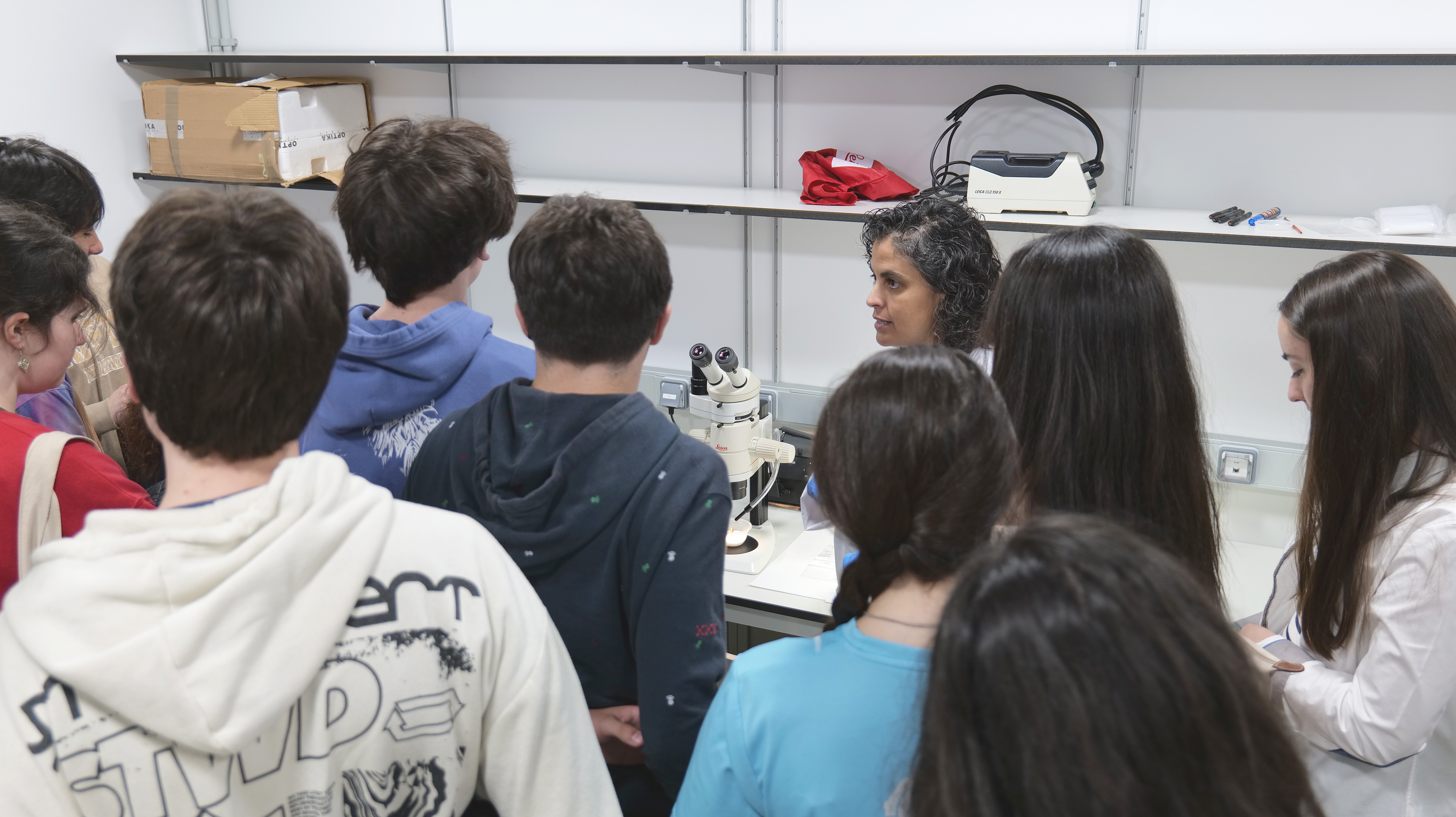 Visita de escolares al INCIPIT