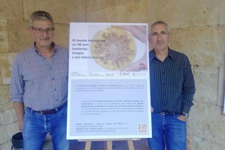 Ramón Santamaría y Carlos R. Vázquez de Aldana, autores de la exposición